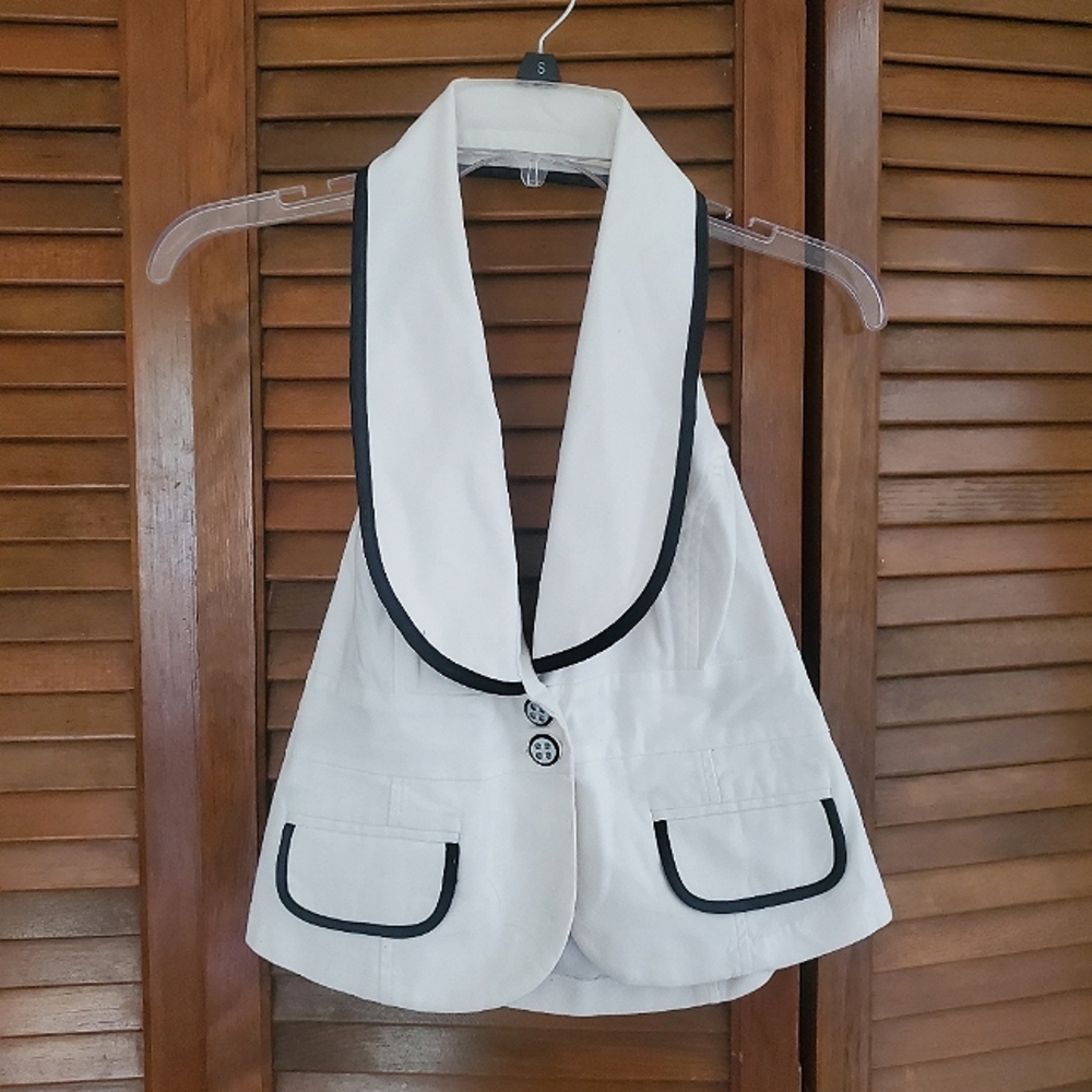 Rampage Size Medium White Halter Vest